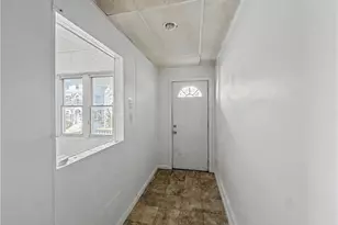 422 Carlton Ave, Bethlehem City, PA 18015 - Photo 4