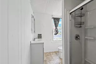 422 Carlton Ave, Bethlehem City, PA 18015 - Photo 16