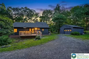 1341 CERISE Wy, Pocono Twp, PA 18301 - Photo 2