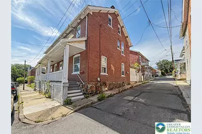 72 W Ettwein Street, Bethlehem, PA 18018 - Photo 2