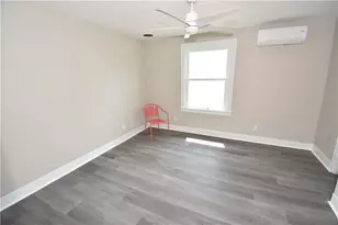 219 W Burke St, Easton, PA 18042 - Photo 8