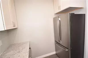 219 W Burke St, Easton, PA 18042 - Photo 6