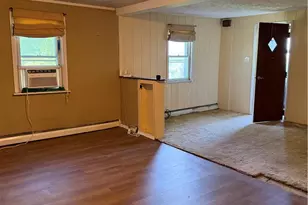 2102 Nemeth Dr, Lower Saucon Township, PA 18015 - Photo 2