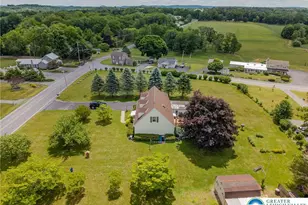 40 Locke Heights Rd, Washington Twp, PA 18013 - Photo 8