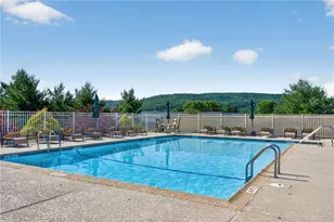 6616 Blue Heather Ct, Lower Macungie Township, PA 18062 - Photo 54