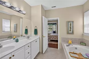 6616 Blue Heather Ct, Lower Macungie Township, PA 18062 - Photo 28