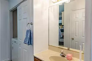 117 Stephanie Dr, Palmer Twp, PA 18045 - Photo 20