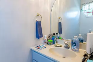 117 Stephanie Dr, Palmer Twp, PA 18045 - Photo 24