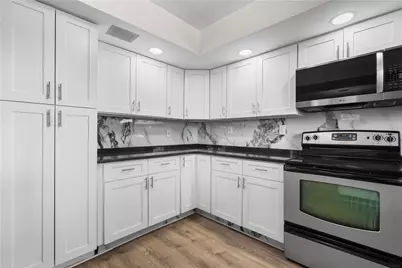 3036 S 6th Avenue, Whitehall Township, PA 18052 - Photo 20