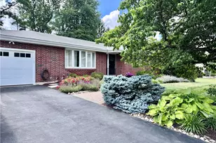 5334 Egypt Rd, North Whitehall Township, PA 18059 - Photo 4