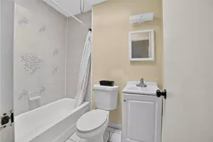 1772 Idaho St, Allentown City, PA 18103 - Photo 12