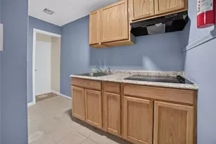 1772 Idaho St, Allentown City, PA 18103 - Photo 10