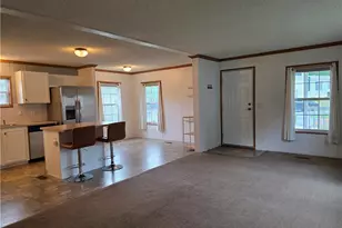 4202 Silver Fox Ct, North Whitehall Township, PA 18069 - Photo 6