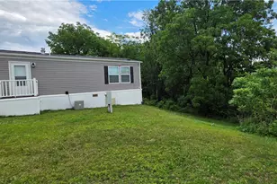 4202 Silver Fox Ct, North Whitehall Township, PA 18069 - Photo 32