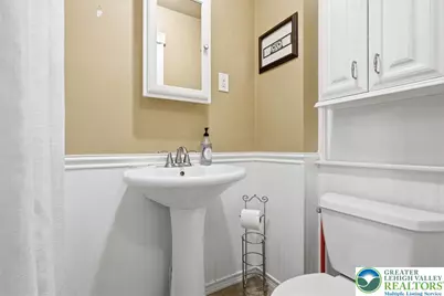 26 N 6th Street, Emmaus Boro, PA 18049 - Photo 12