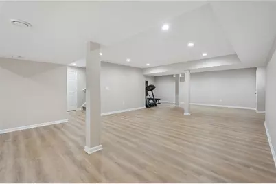2529 Napa Drive, Forks, PA 18040 - Photo 12