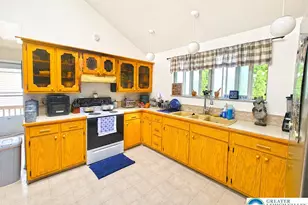 1401 Pennsylvania St, Allentown City, PA 18102 - Photo 4