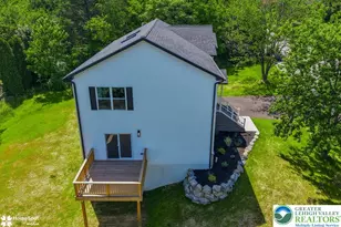 2212 Skyline Dr, Washington Township, PA 18080 - Photo 4