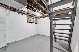 1059 Seneca St, Fountain Hill Boro, PA 18015 - Photo 18