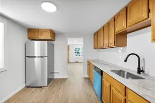 1059 Seneca St, Fountain Hill Boro, PA 18015 - Photo 4