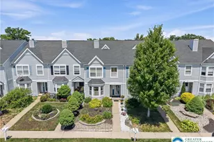 309 Hill Rd, Whitehall Township, PA 18052 - Photo 2