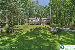 137 Outer Dr, Coolbaugh Twp, PA 18347 - Photo 4