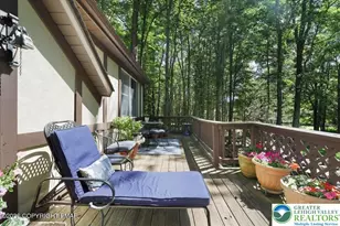 137 Outer Dr, Coolbaugh Twp, PA 18347 - Photo 10