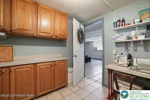 137 Outer Dr, Coolbaugh Twp, PA 18347 - Photo 14