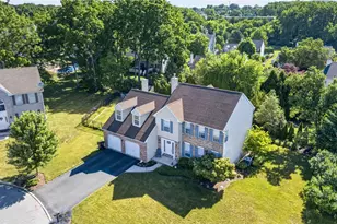 968 Rainbow Dr, Bethlehem City, PA 18017 - Photo 4