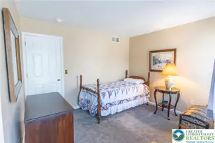 968 Rainbow Dr, Bethlehem City, PA 18017 - Photo 32