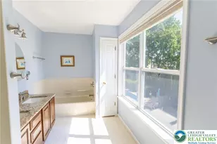 968 Rainbow Dr, Bethlehem City, PA 18017 - Photo 38