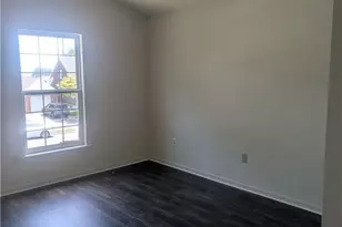 1040 13th St, Allentown City, PA 18102 - Photo 8