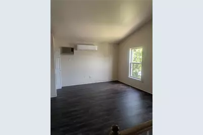 1040 13th Street #B, Allentown City, PA 18102 - Photo 2