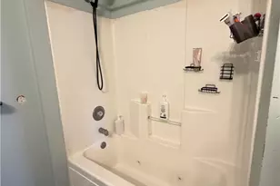 1040 13th St, Allentown City, PA 18102 - Photo 14