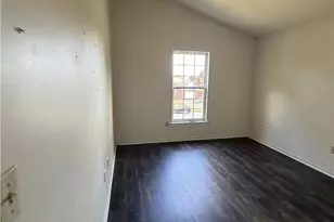 1040 13th St, Allentown City, PA 18102 - Photo 6