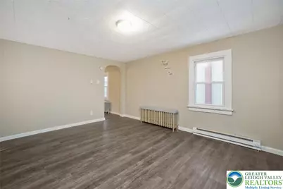 612 E Front Street, Lansford, PA 18232 - Photo 4