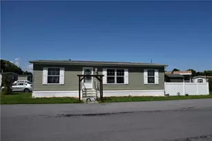 7424 Marquis Dr, Upper Macungie Township, PA 18087 - Photo 1