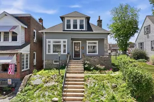 1114 S 10th St, Allentown City, PA 18103 - Photo 2