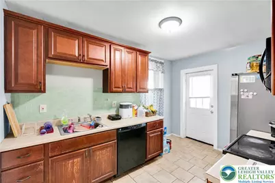 23 S Poplar Street, Allentown City, PA 18102 - Photo 14