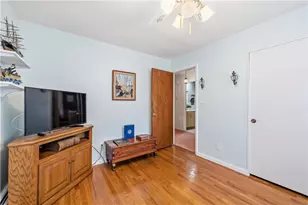 2644 W Pennsylvania St, South Whitehall Township, PA 18104 - Photo 14