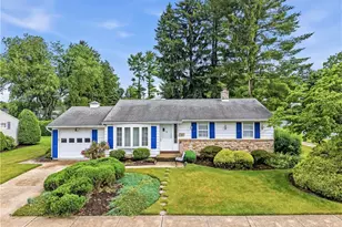 2644 W Pennsylvania St, South Whitehall Township, PA 18104 - Photo 2