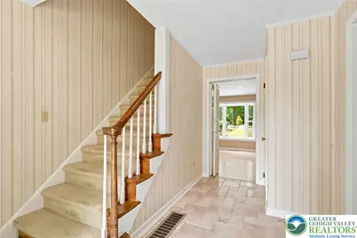 613 E Macada Road, Bethlehem City, PA 18017 - Photo 4
