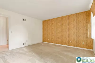 613 E Macada Road, Bethlehem City, PA 18017 - Photo 26