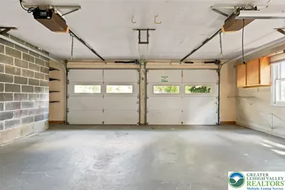 613 E Macada Road, Bethlehem City, PA 18017 - Photo 38