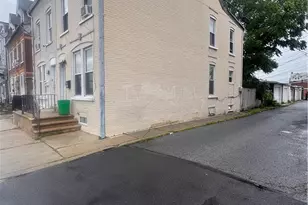 335 14th St, Allentown City, PA 18102 - Photo 2