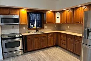 138 S 3rd St, Coplay Boro, PA 18037 - Photo 4