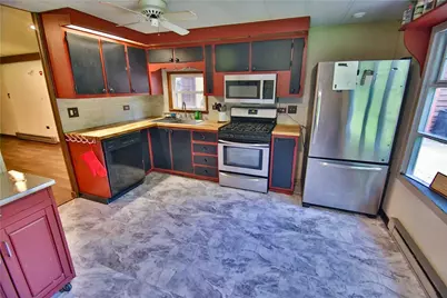 8 Cross Roads Drive, Penn Forrest, PA 18229 - Photo 8