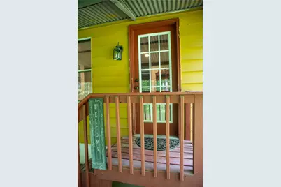 8 Cross Roads Drive, Penn Forrest, PA 18229 - Photo 4