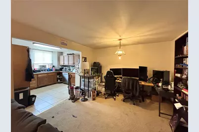 4033 W Grant Street #2, Washington Township, PA 18079 - Photo 4