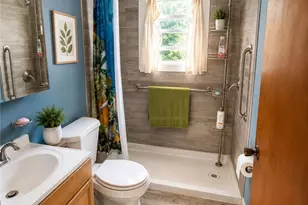 414 Kansas Ave, Whitehall Township, PA 18052 - Photo 8